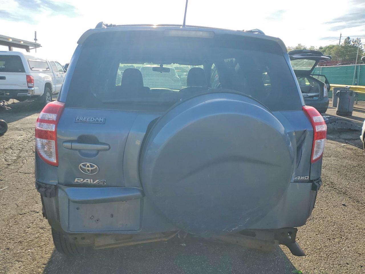 JTMJF4DV1B5039198 · 2011 TOYOTA RAV4 · 6/13