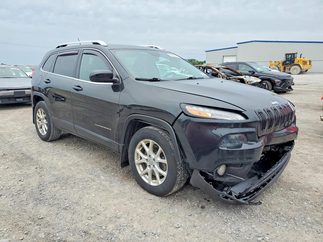 1C4PJMCS7FW614887 · 2015 JEEP CHEROKEE · 4/13