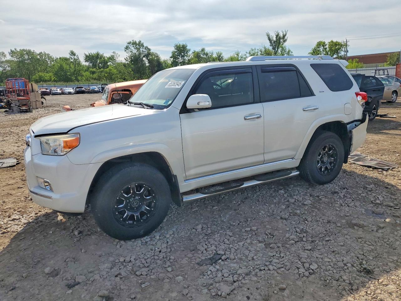 JTEBU5JR3D5125831 · 2013 TOYOTA 4RUNNER