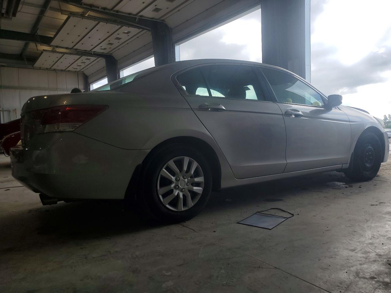 1HGCP2F32BA022649 · 2011 HONDA ACCORD · 3/13