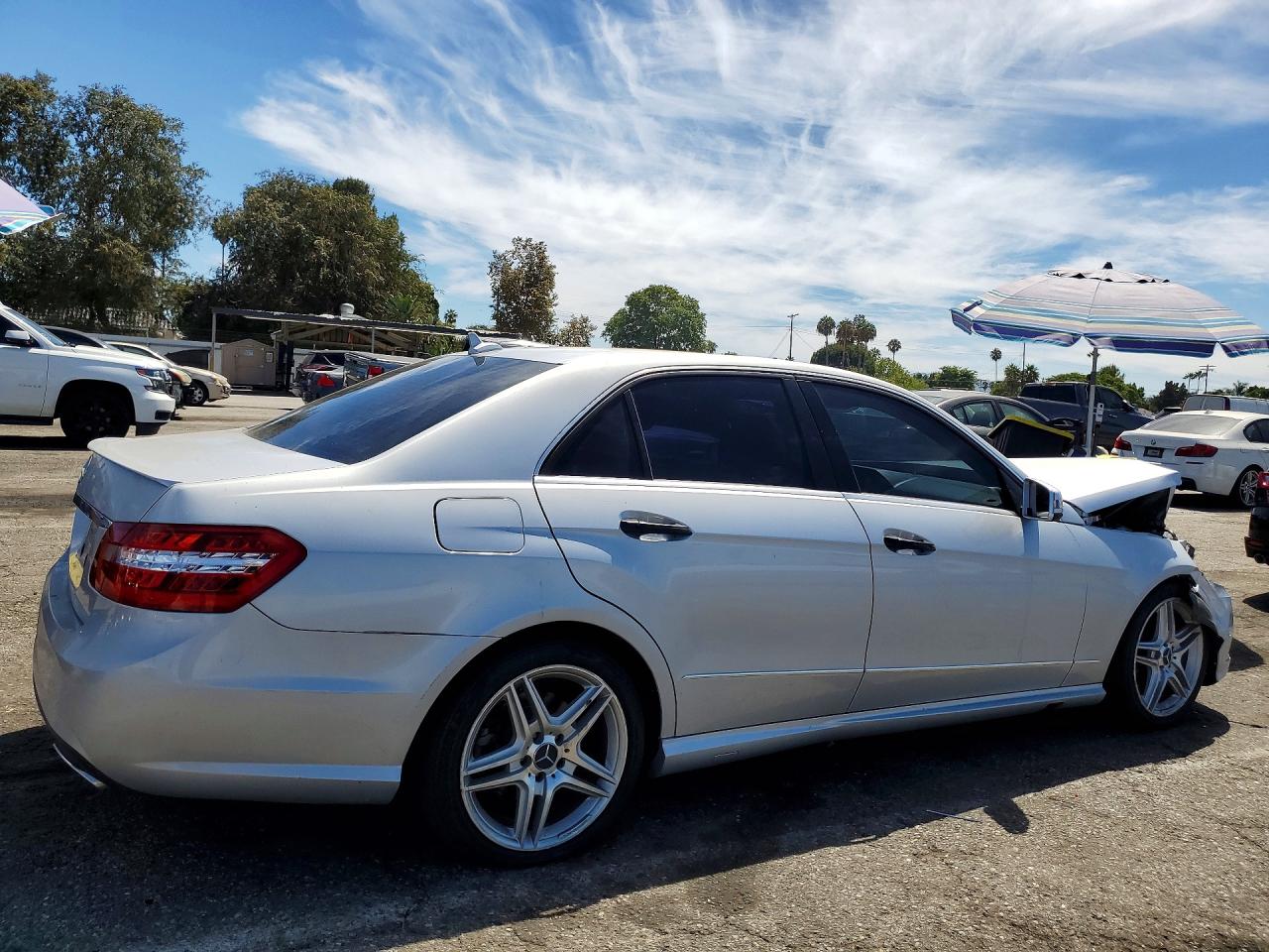 WDDHF5GB2BA370956 · 2011 MERCEDES-BENZ E · 3/12