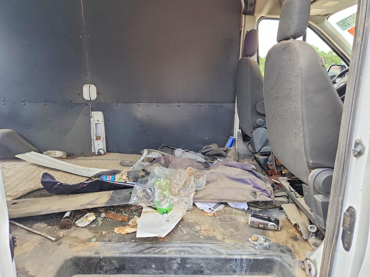 1FTYR2CM1KKA87305 · 2019 FORD TRANSIT · 11/14