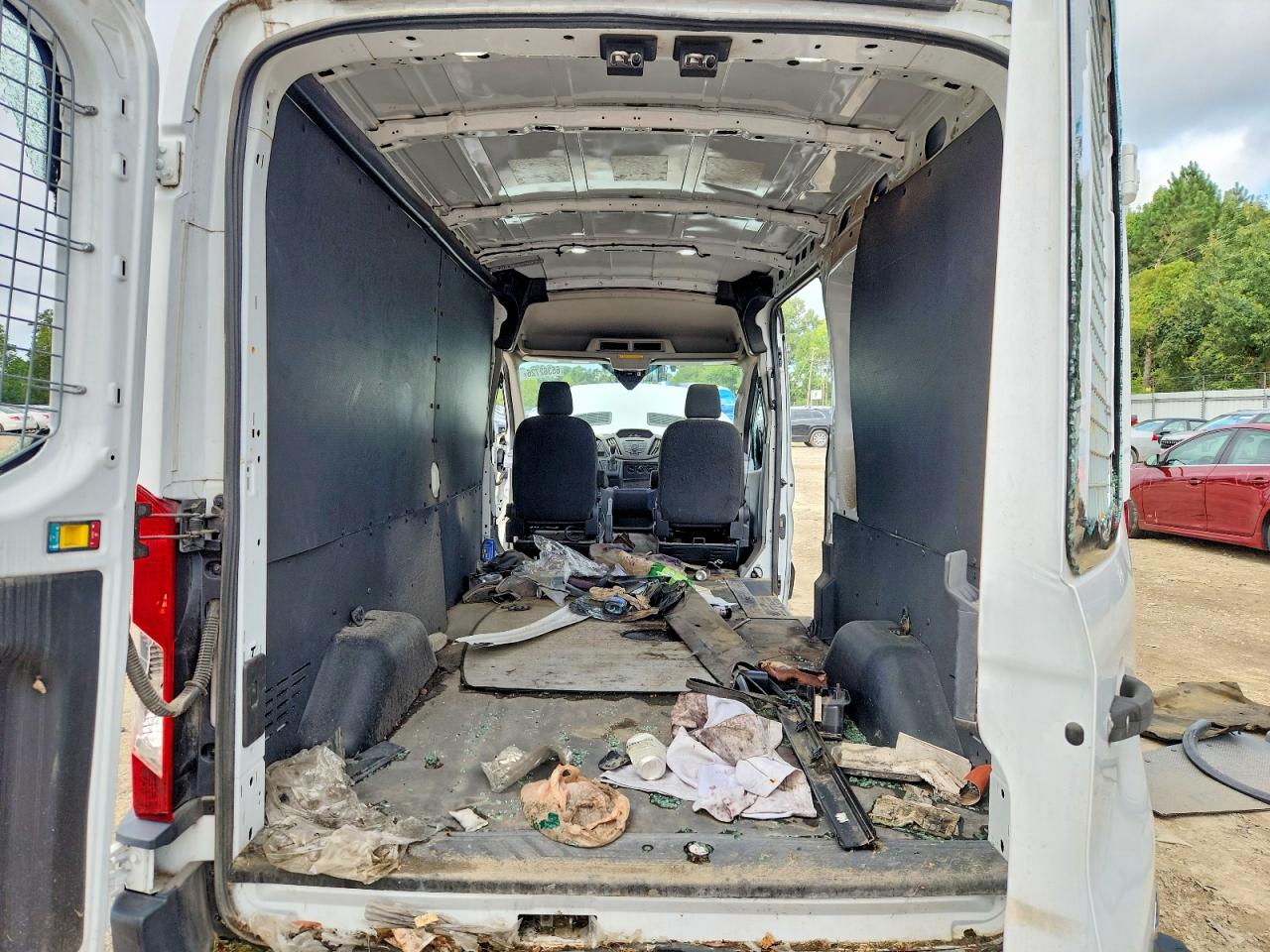 1FTYR2CM1KKA87305 · 2019 FORD TRANSIT · 10/14