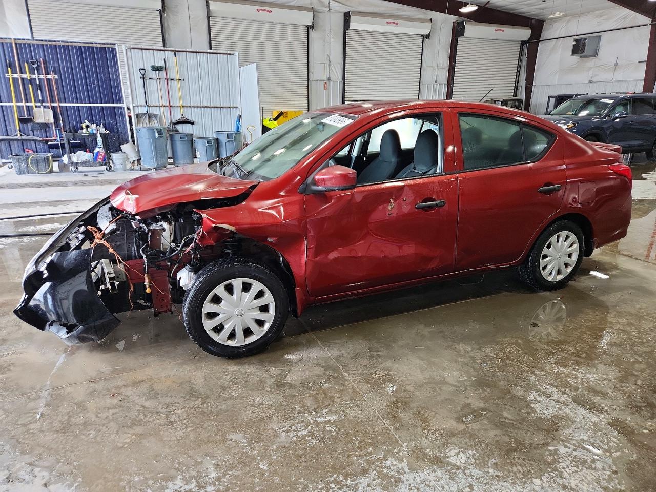 3N1CN7AP3GL840244 · 2016 NISSAN VERSA