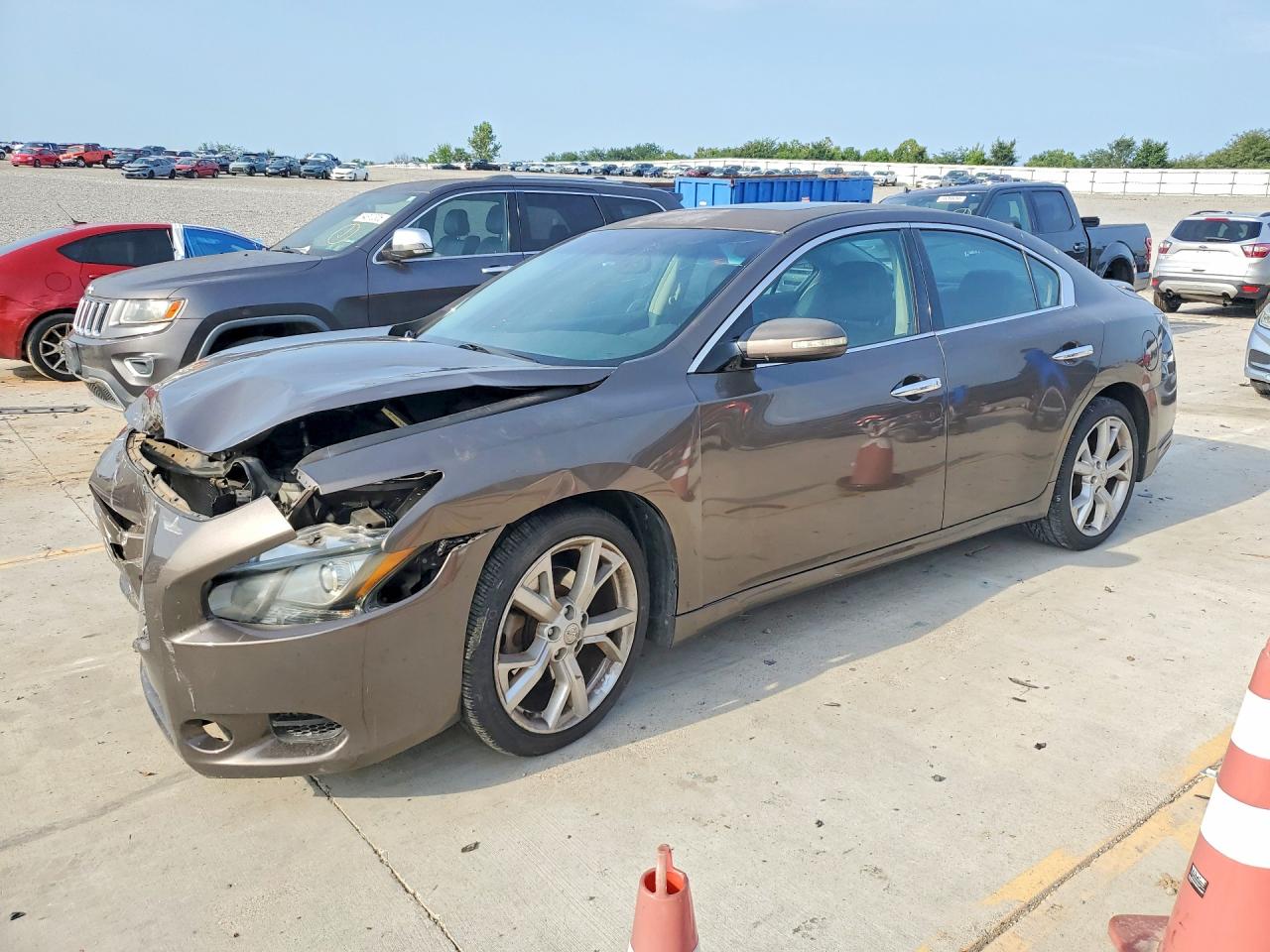 2012 NISSAN MAXIMA