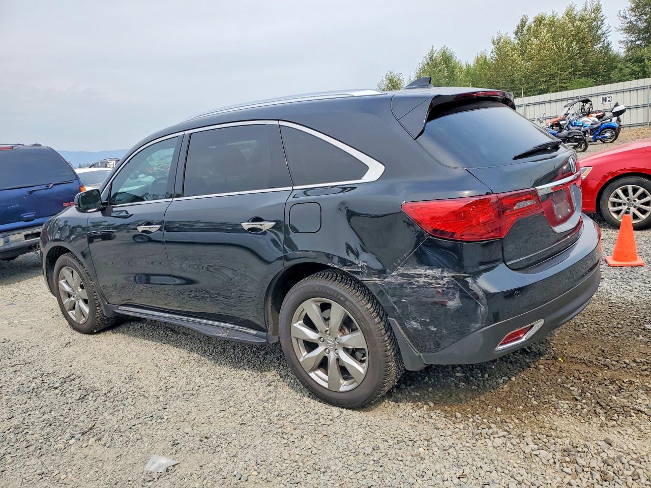5FRYD4H80FB001697 · 2015 ACURA MDX · 2/13