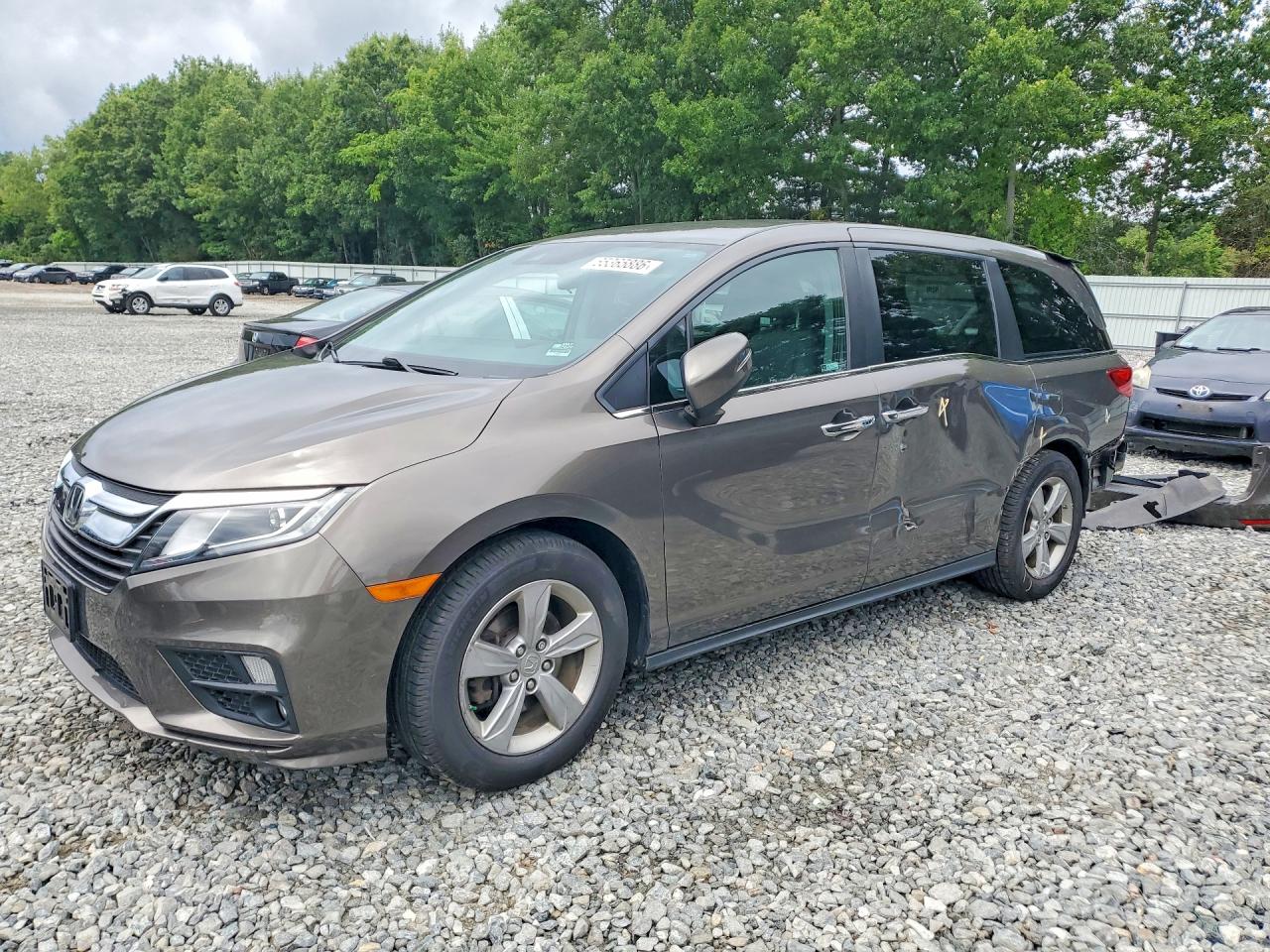 5FNRL6H57JB097430 · 2018 HONDA ODYSSEY