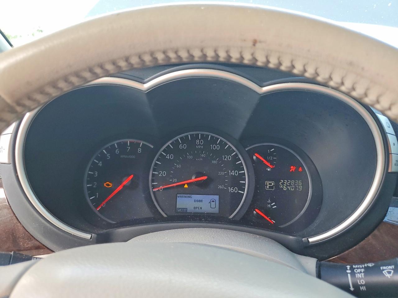 JN8AE2KP7H9165972 · 2017 NISSAN QUEST · 9/13