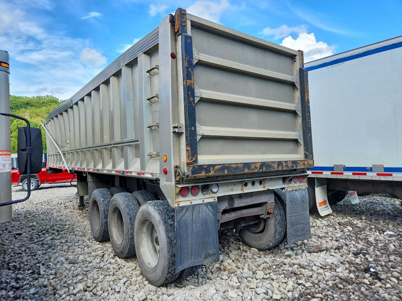 5MADS3532CC021489 · 2012 MAC TRAILER MFG DUMP TRAIL · 2/11