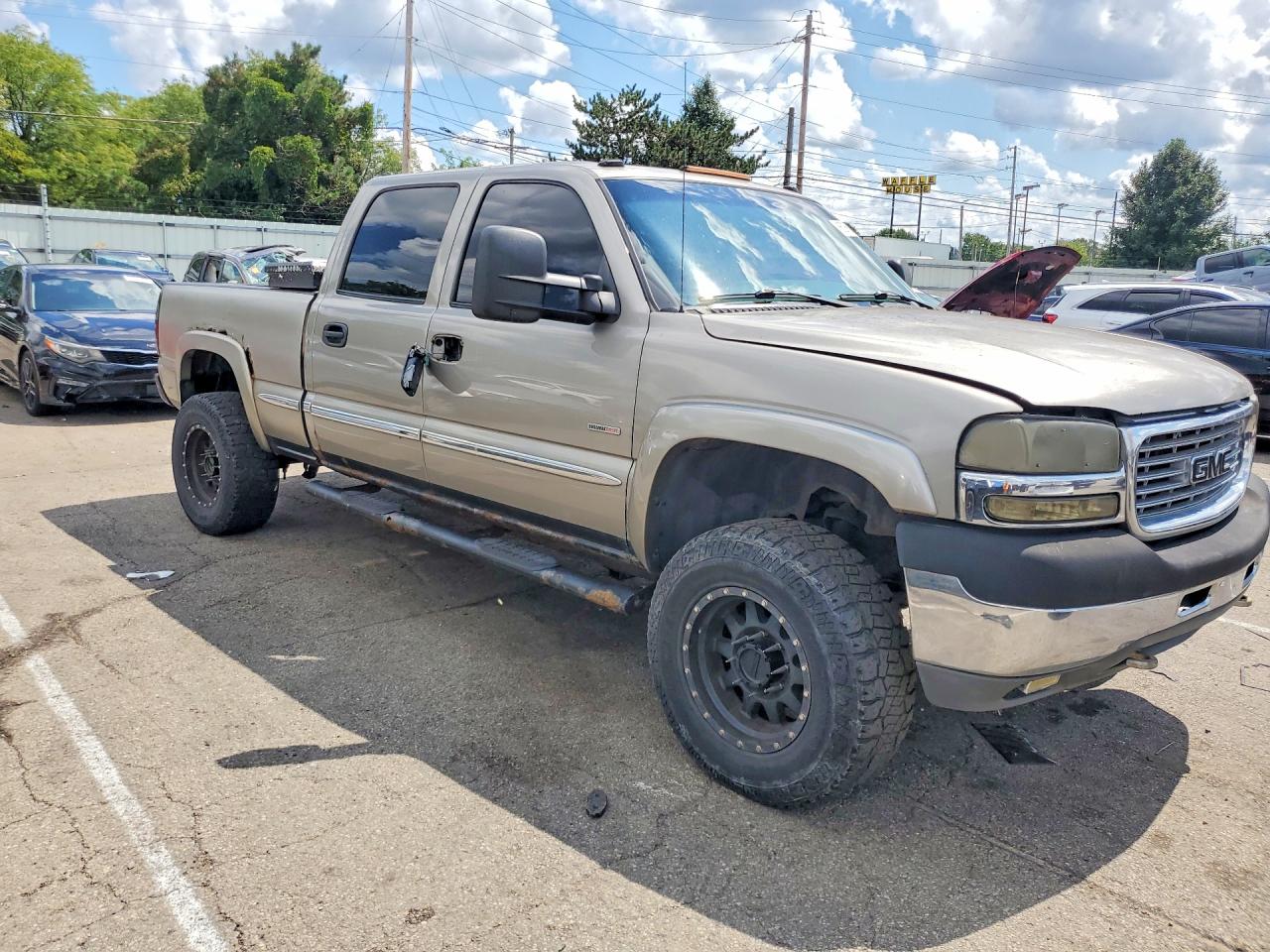 1GTHK23102F145486 · 2002 GMC SIERRA · 4/12
