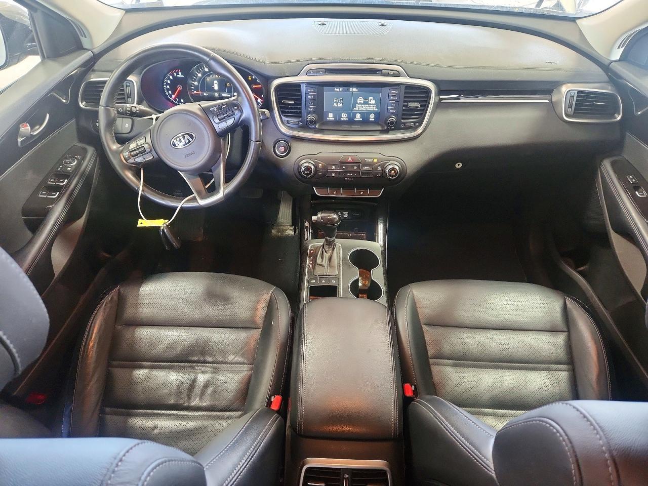 5XYPHDA53HG270130 · 2017 KIA SORENTO · 8/14
