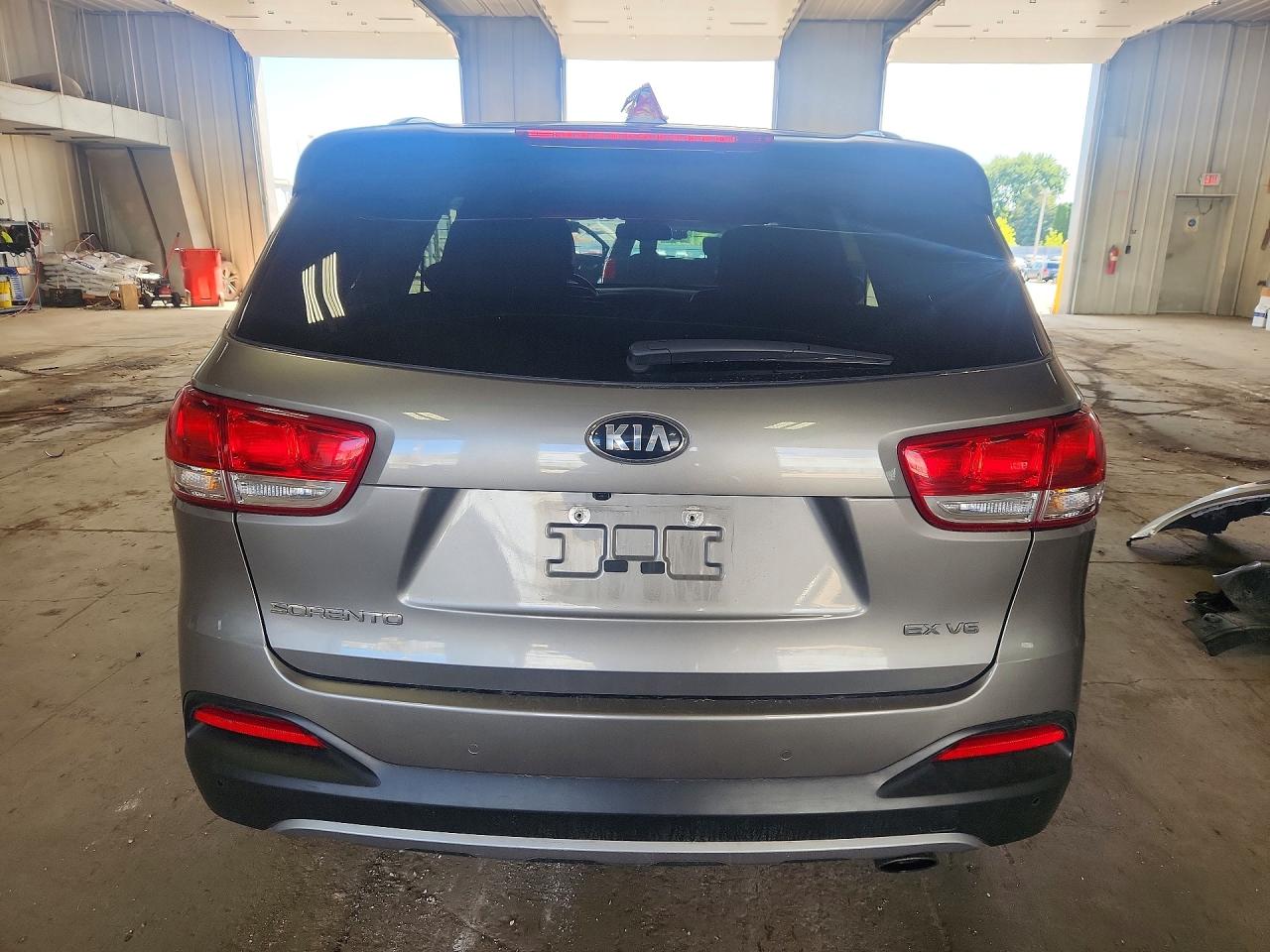 5XYPHDA53HG270130 · 2017 KIA SORENTO · 6/14