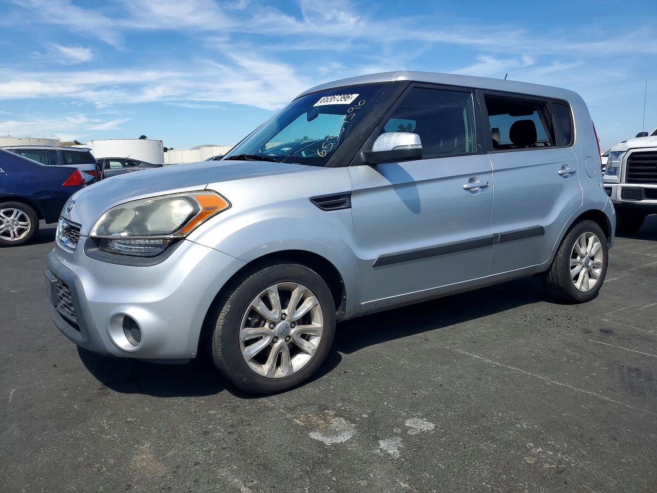 KNDJT2A66C7416706 · 2012 KIA SOUL