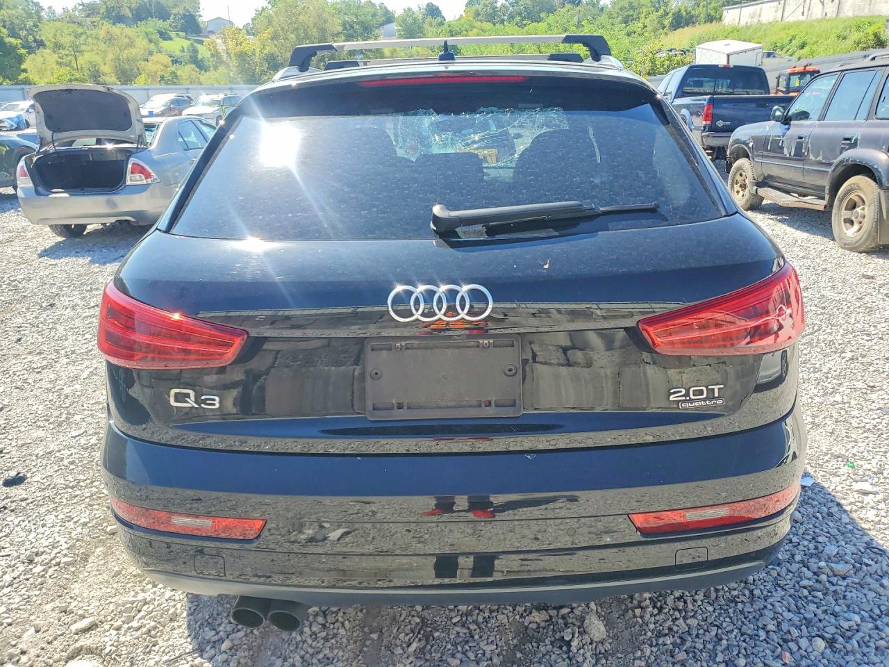 WA1JCCFS5JR019270 · 2018 AUDI Q3 · 6/13