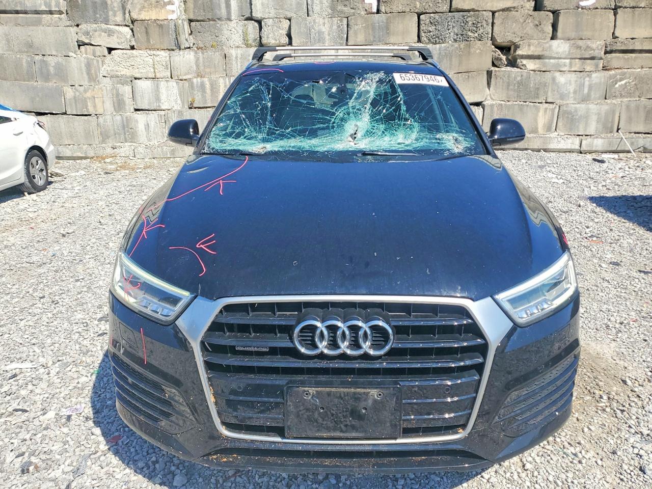 WA1JCCFS5JR019270 · 2018 AUDI Q3 · 5/13