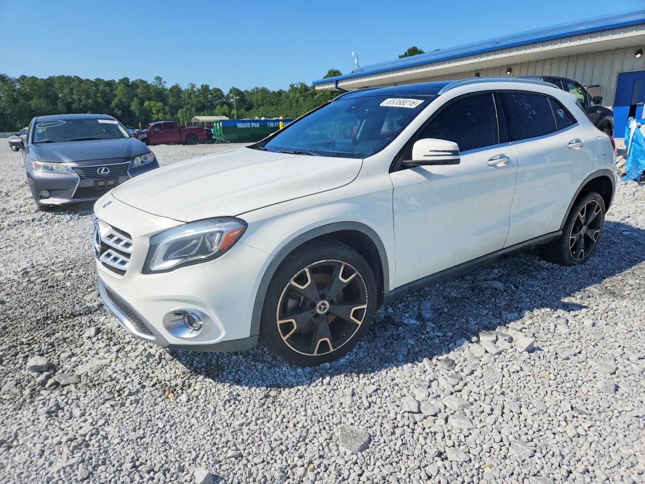 WDCTG4EB7KJ551396 · 2019 MERCEDES-BENZ GLA