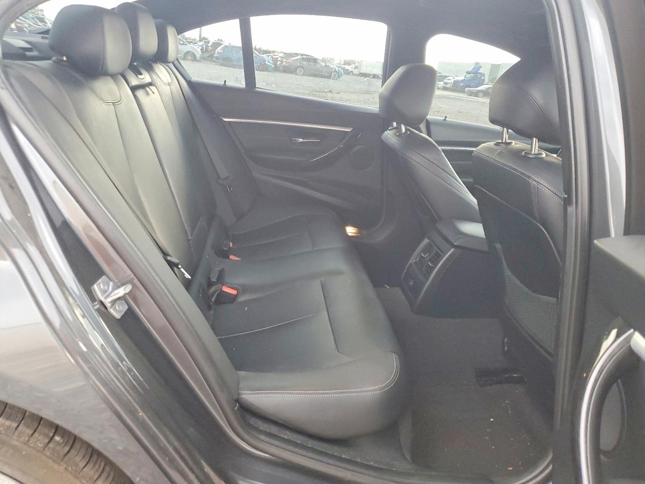 WBA8E1C52JA178602 · 2018 BMW 330E · 10/12
