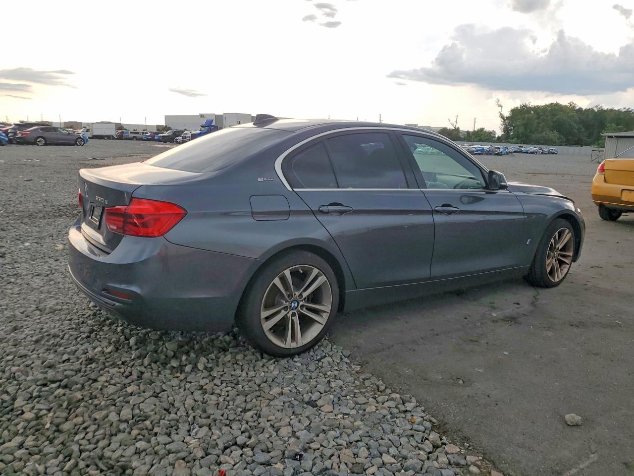 WBA8E1C52JA178602 · 2018 BMW 330E · 3/12