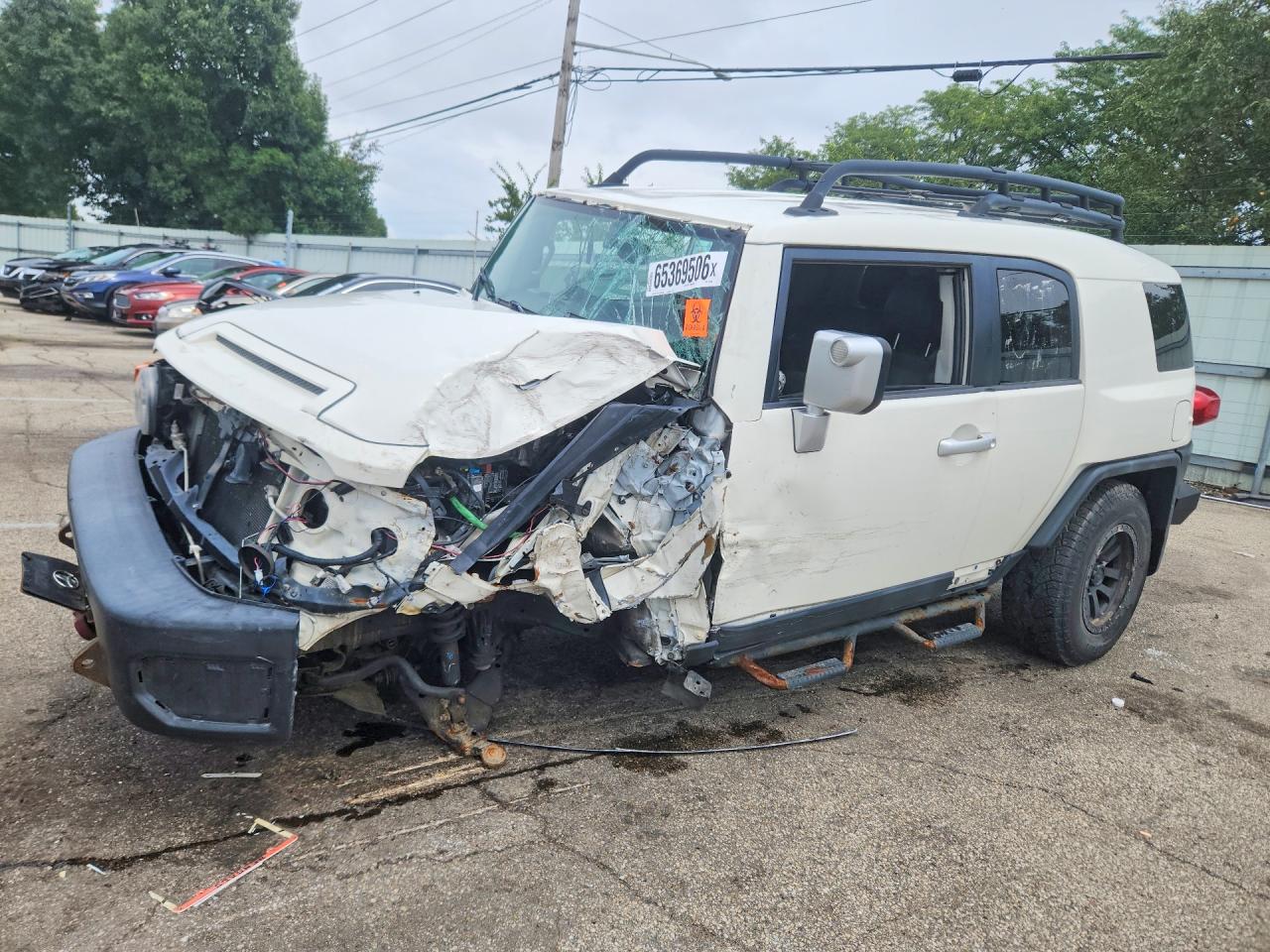 2013 TOYOTA FJ CRUISER