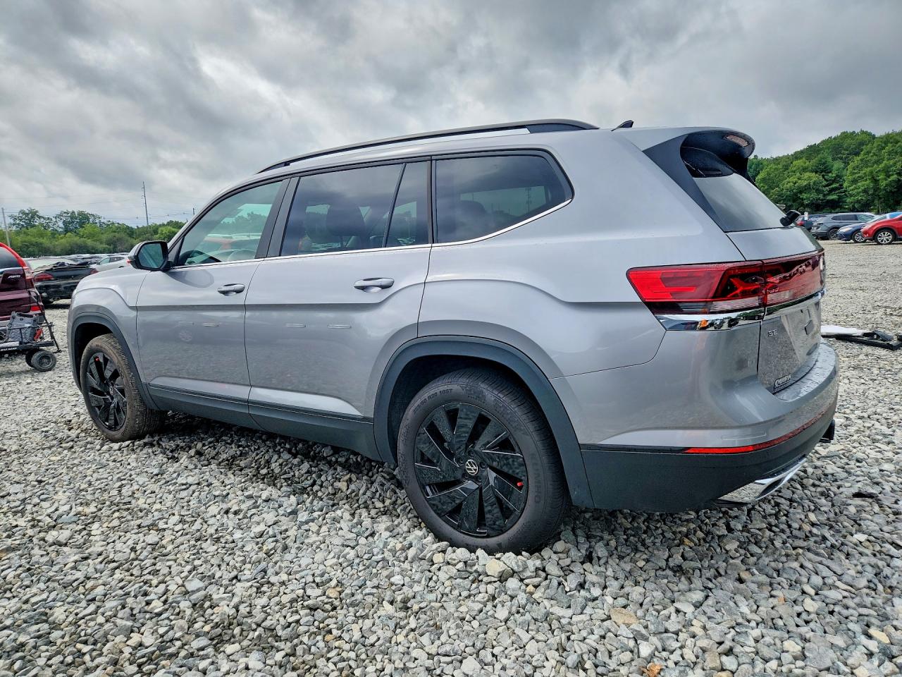 1V2HR2CA2SC527756 · 2025 VOLKSWAGEN ATLAS · 2/13