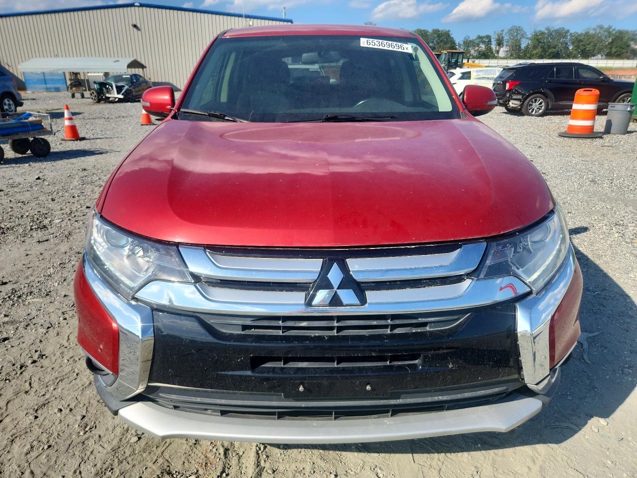 JA4AZ3A39JZ039181 · 2018 MITSUBISHI OUTLANDER · 5/13