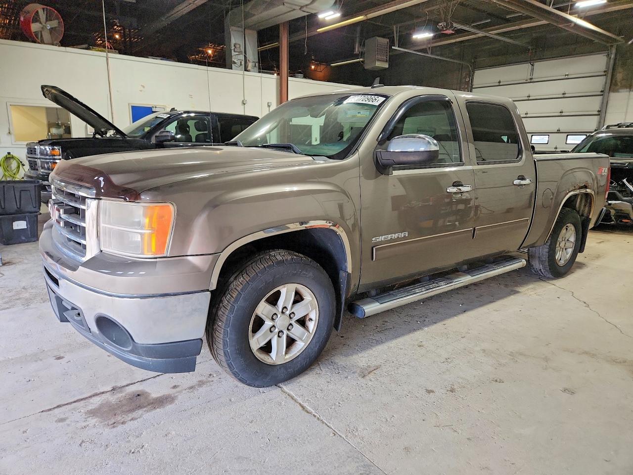 3GTP2VE71DG343865 · 2013 GMC SIERRA