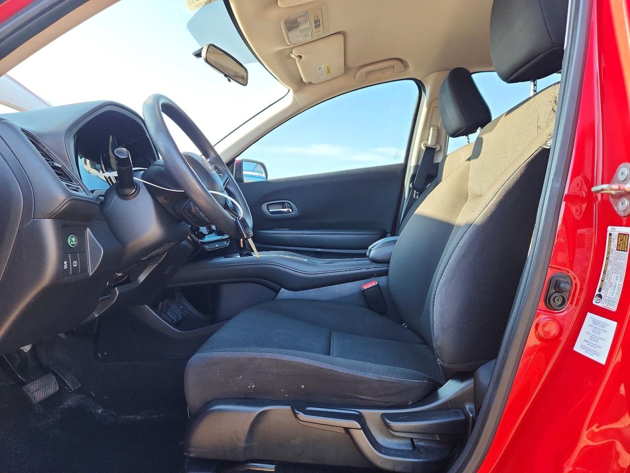 3CZRU6H32HM705012 · 2017 HONDA HR-V · 7/13