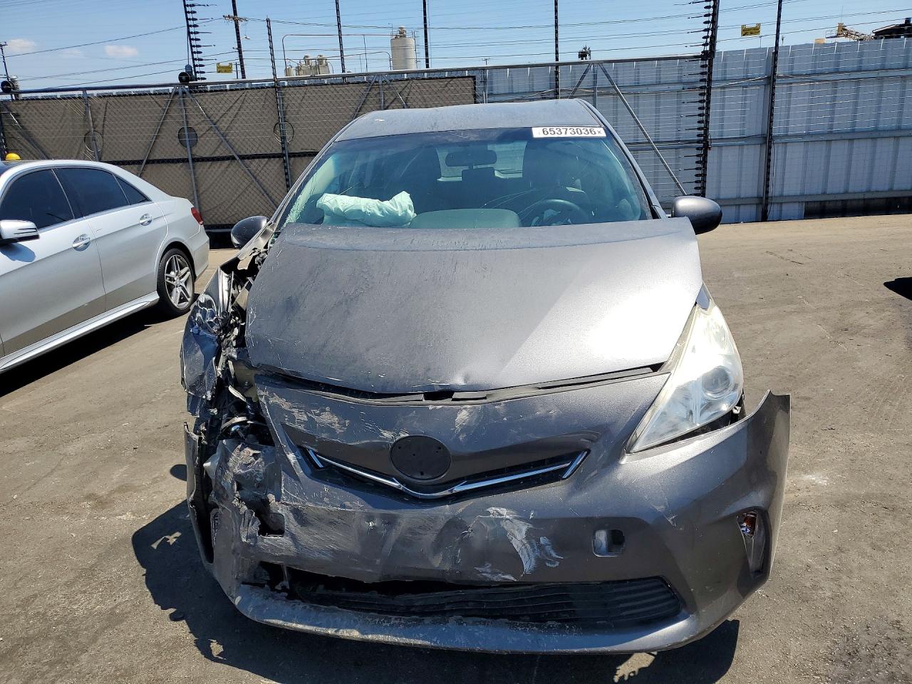 JTDZN3EU7C3057904 · 2012 TOYOTA PRIUS V · 5/12