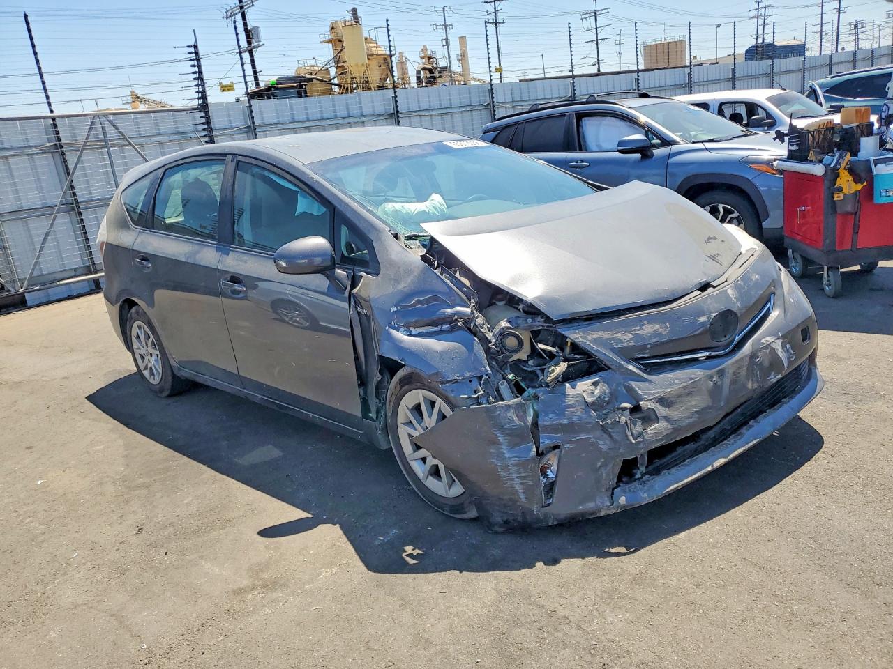 JTDZN3EU7C3057904 · 2012 TOYOTA PRIUS V · 4/12
