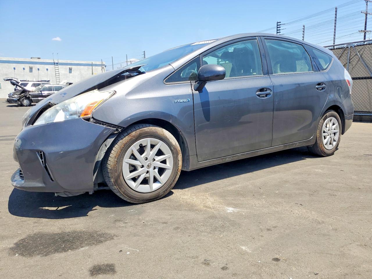 JTDZN3EU7C3057904 · 2012 TOYOTA PRIUS V