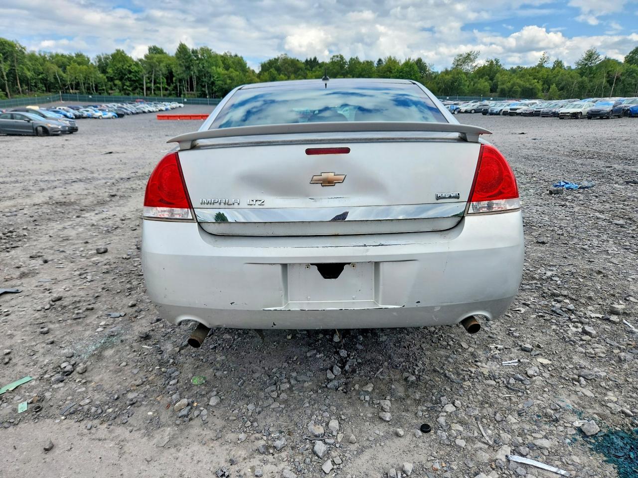 2G1WC5EM1B1244220 · 2011 CHEVROLET IMPALA · 6/12