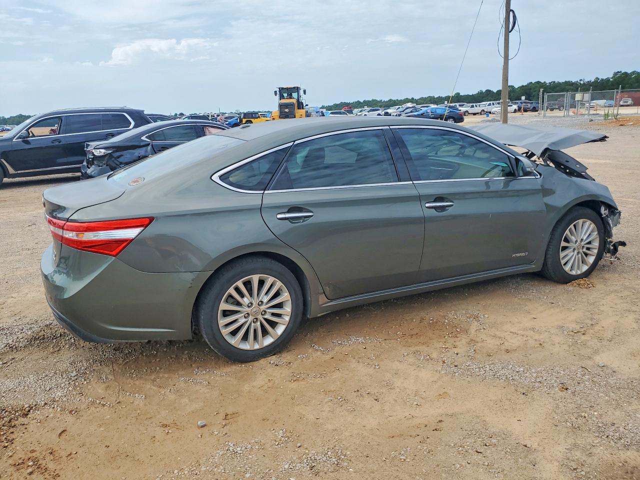 4T1BD1EB8DU011027 · 2013 TOYOTA AVALON HYBRID · 3/12