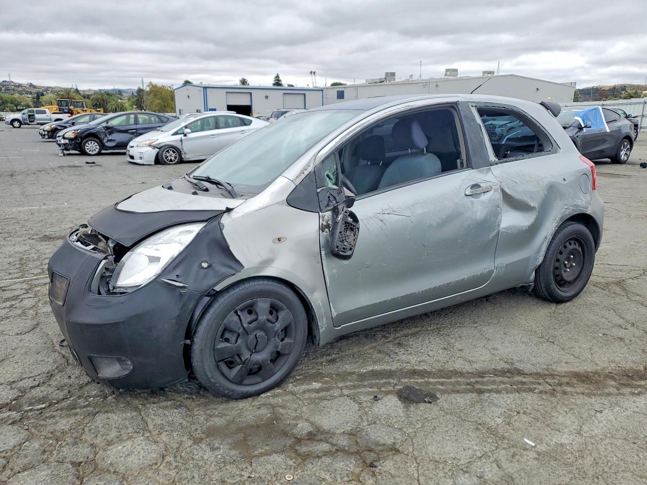 JTDJT923785189882 · 2008 TOYOTA YARIS