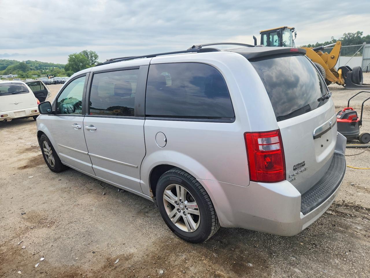 2D4RN6DX1AR364845 · 2010 DODGE GRAND CARAVAN · 2/14