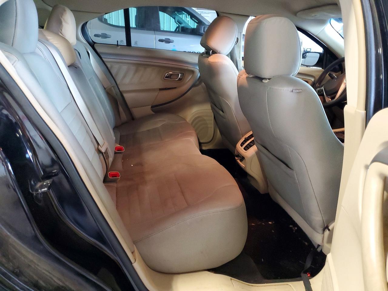1FAHP2D87GG144758 · 2016 FORD TAURUS · 10/12