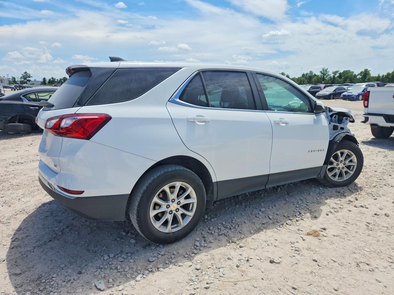 2GNAXKEV3M6127748 · 2021 CHEVROLET EQUINOX · 3/13