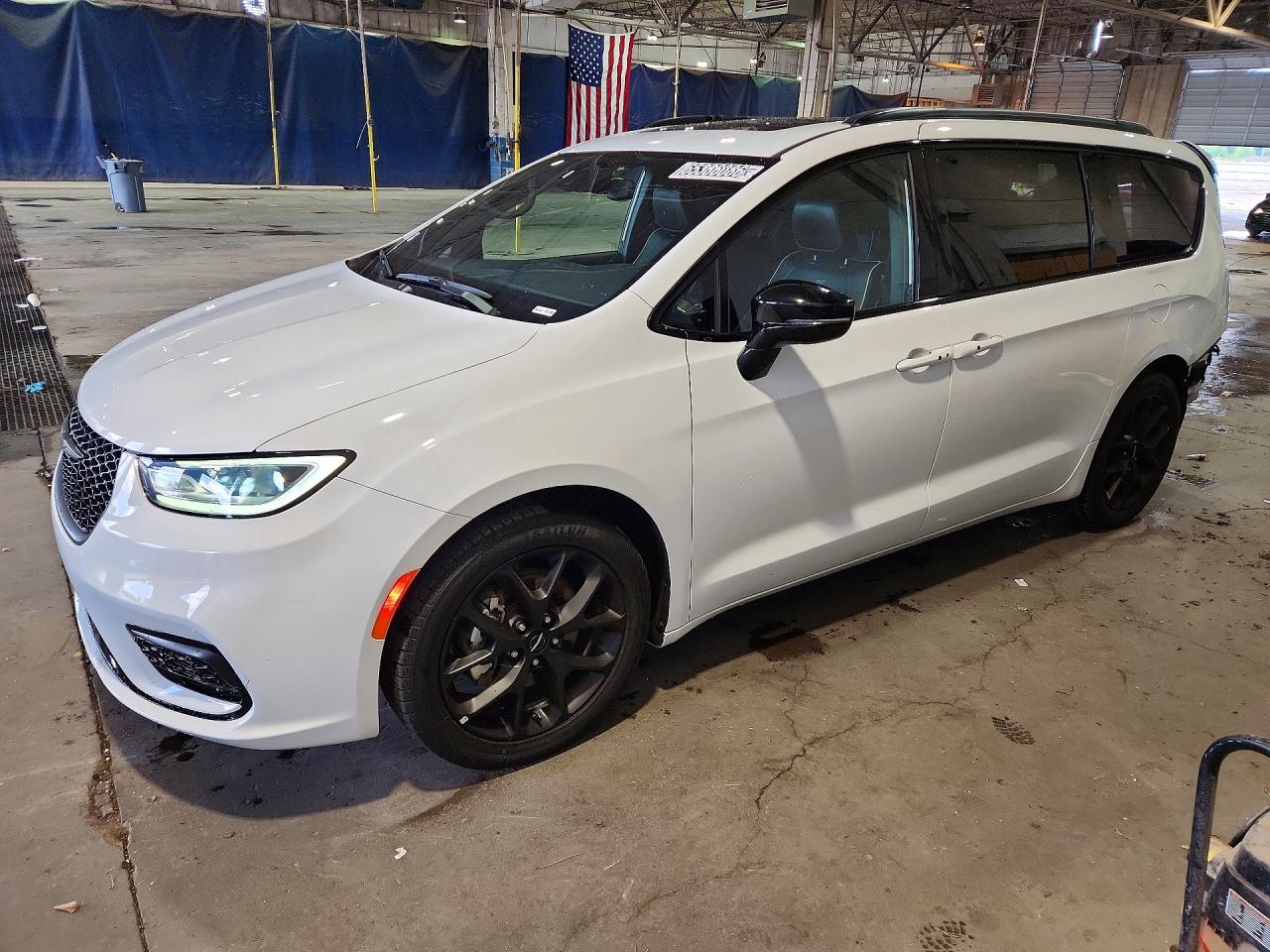 2C4RC1GG7SR529655 · 2025 CHRYSLER PACIFICA