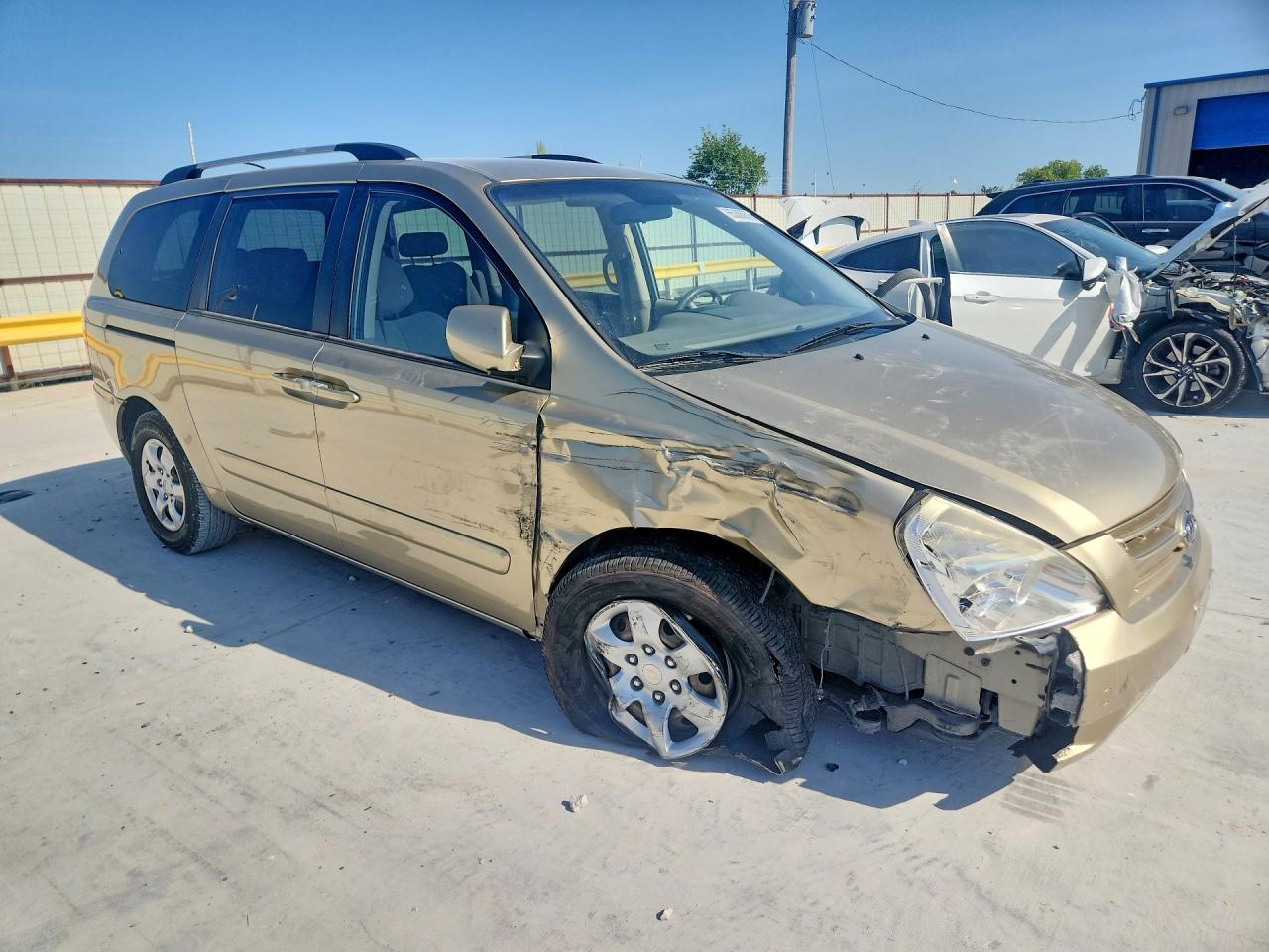 KNDMB233196304316 · 2009 KIA SEDONA · 4/13