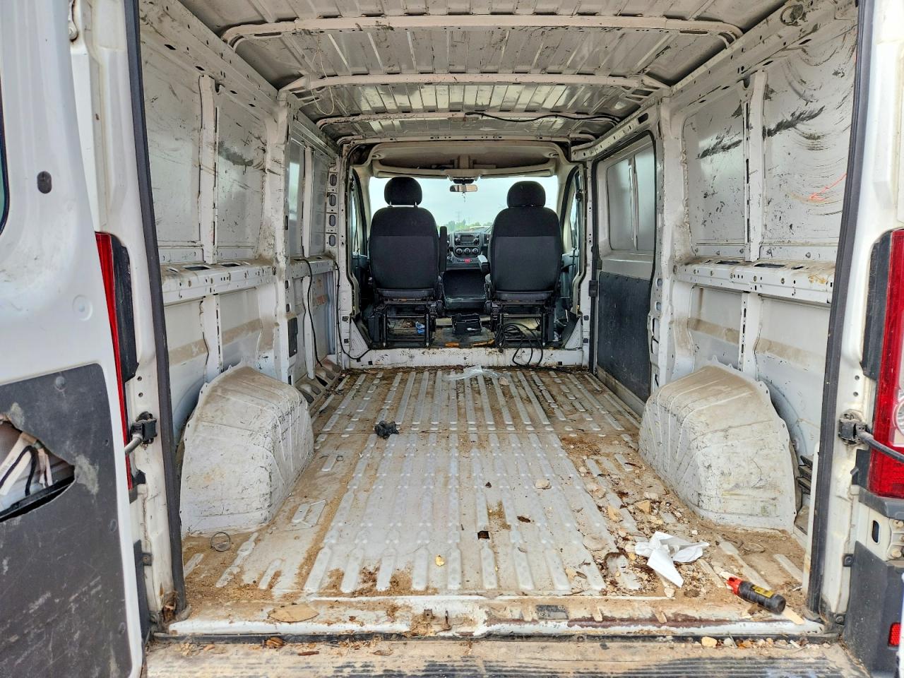 3C6TRVAG5EE108504 · 2014 RAM PROMASTER 1500 · 10/13