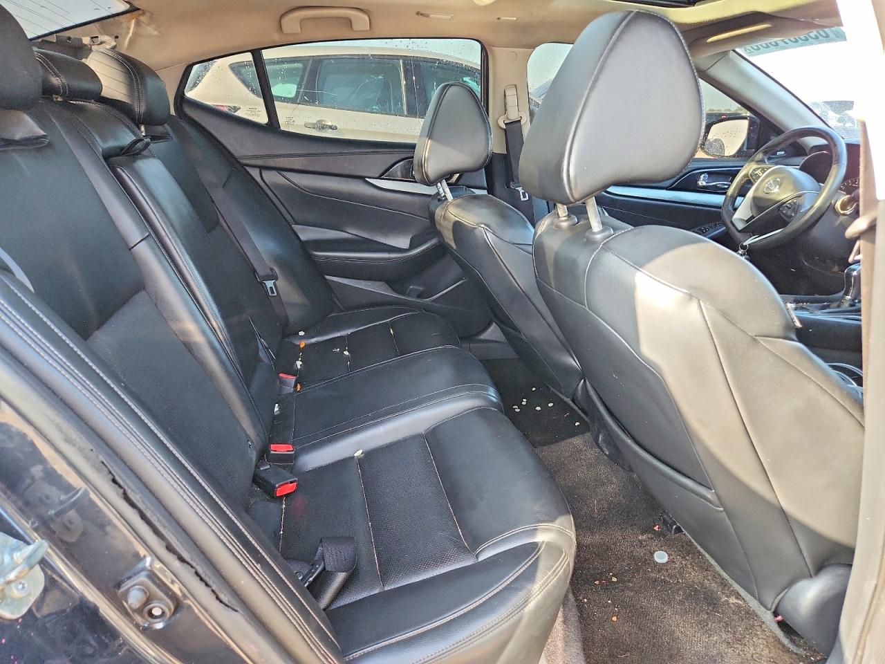 1N4AA6AP0HC384183 · 2017 NISSAN MAXIMA · 10/12