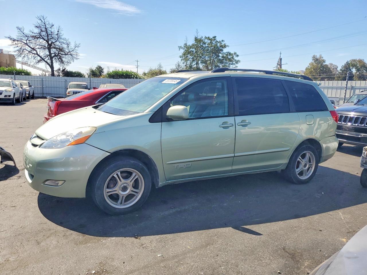 5TDBA22C86S075799 · 2006 TOYOTA SIENNA