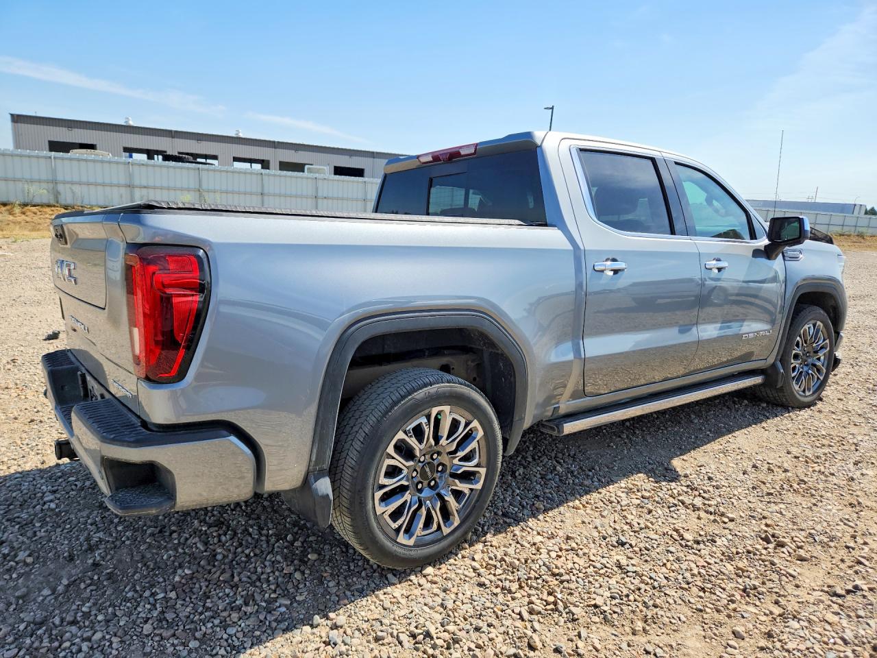 1GTUUHE88RZ279239 · 2024 GMC SIERRA · 3/13
