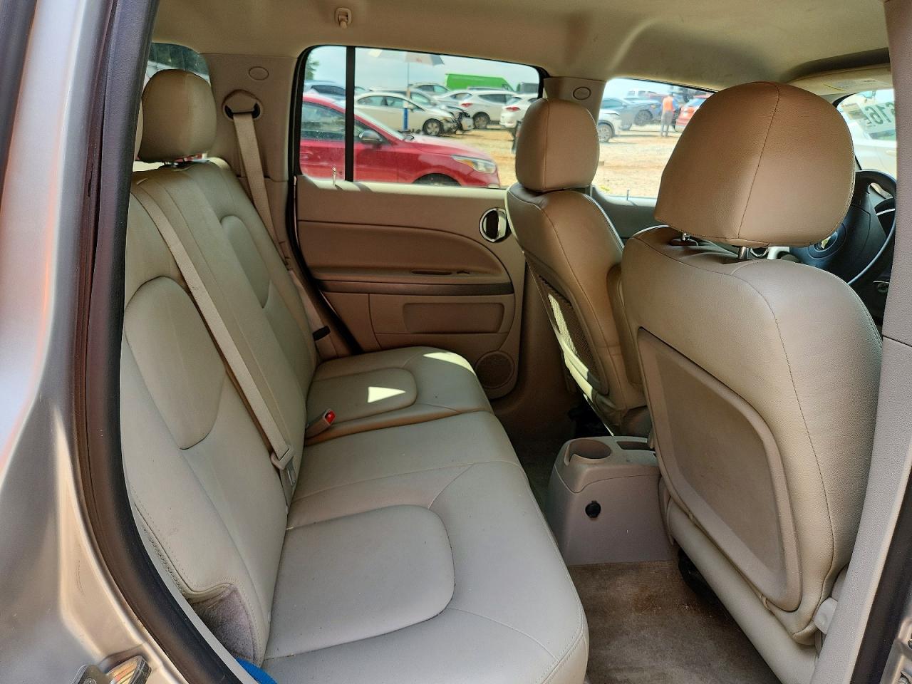 3GNBABFW7BS589919 · 2011 CHEVROLET HHR · 10/12