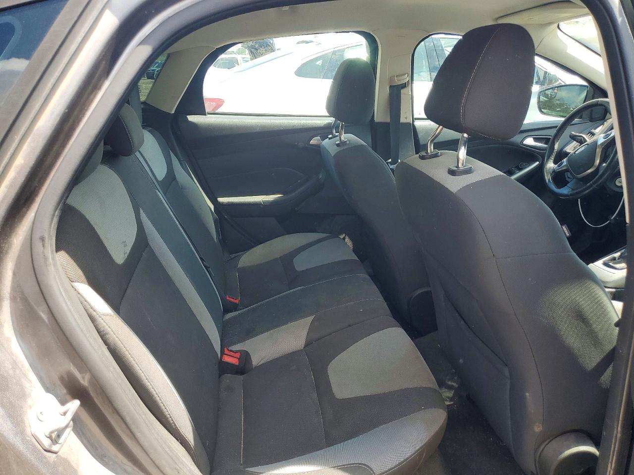 1FAHP3K20CL249695 · 2012 FORD FOCUS · 11/13