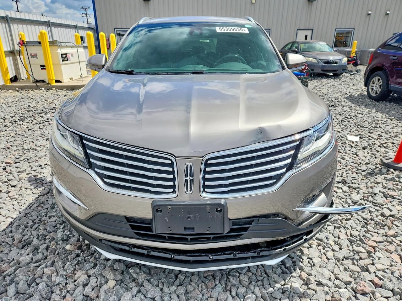 5LMCJ3D94GUJ18715 · 2016 LINCOLN MKC · 5/13
