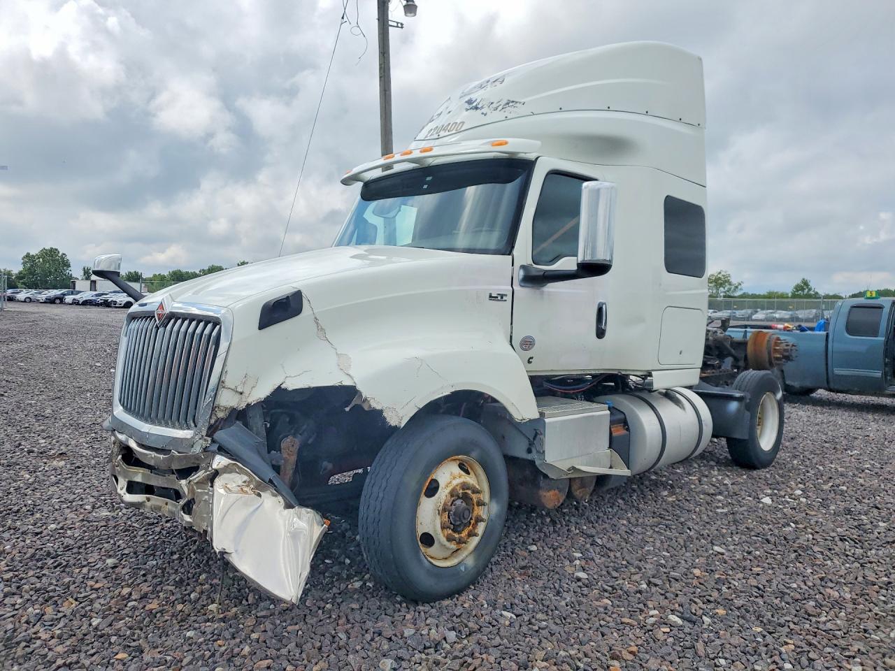 2021 INTERNATIONAL LT625
