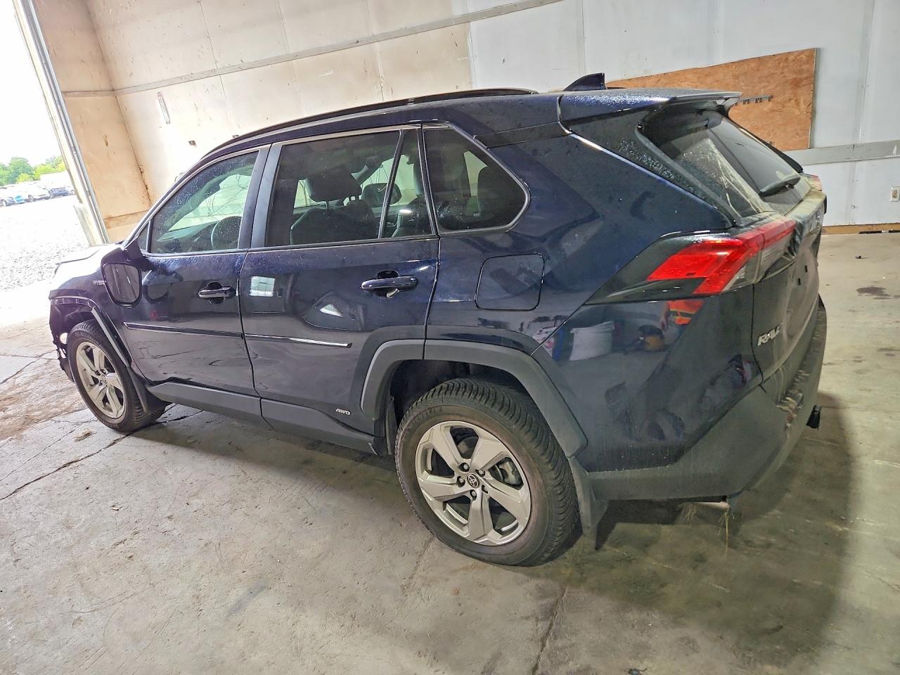 4T3B6RFV2MU045747 · 2021 TOYOTA RAV4 HYBRID · 2/13