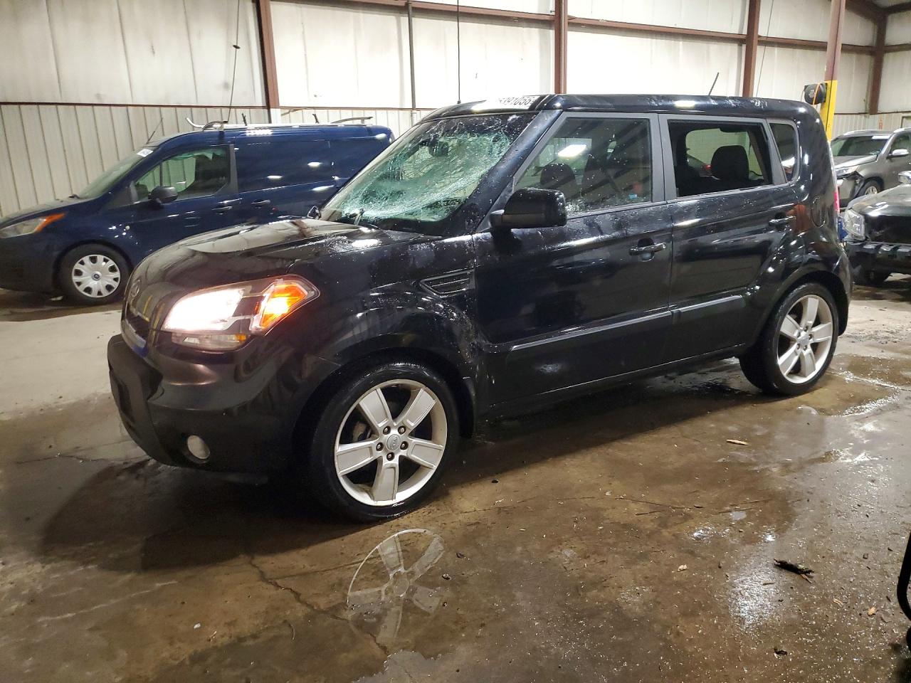 KNDJT2A22B7196444 · 2011 KIA SOUL