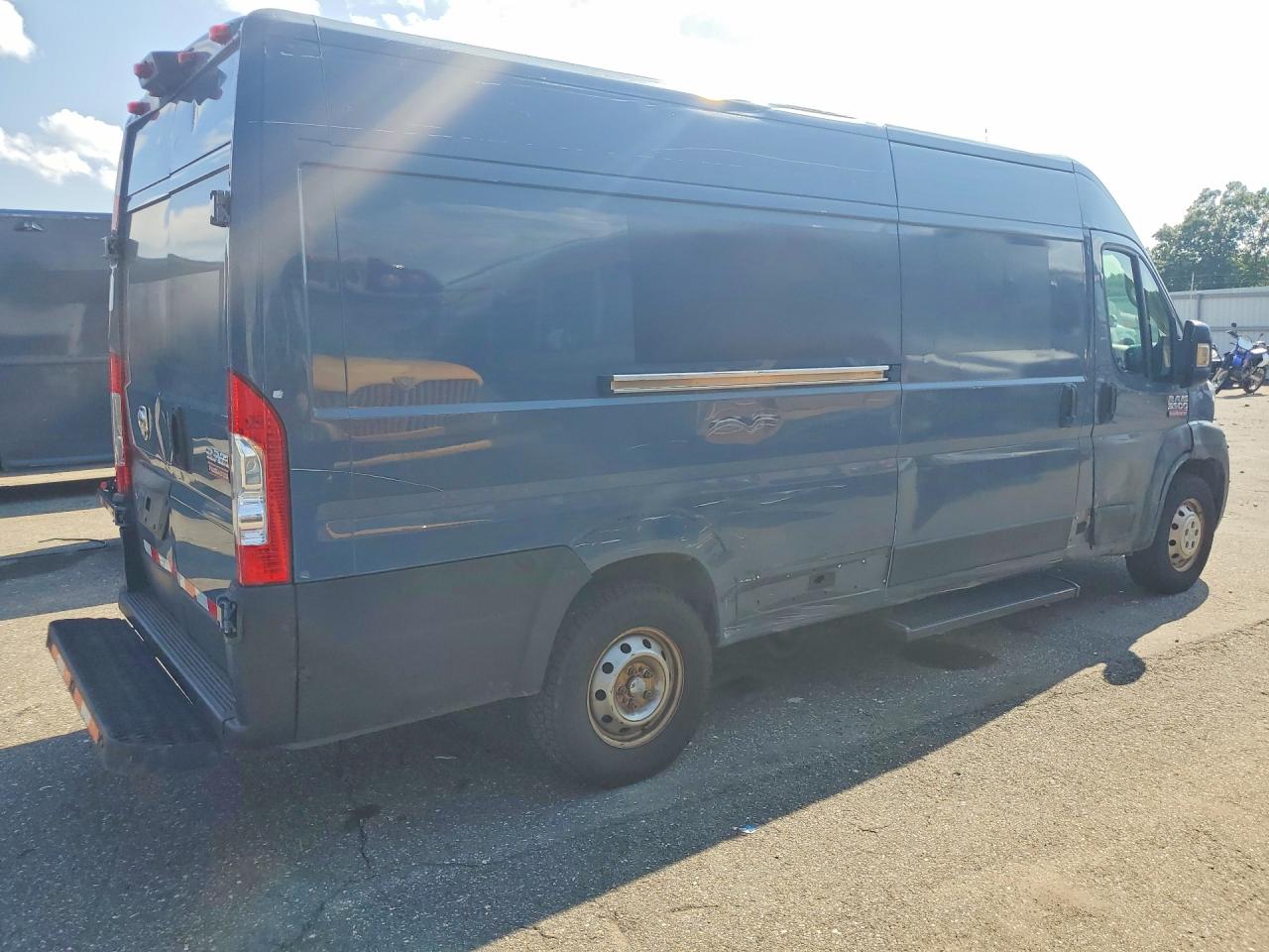 3C6URVJG2LE136956 · 2020 RAM PROMASTER 3500 · 3/13