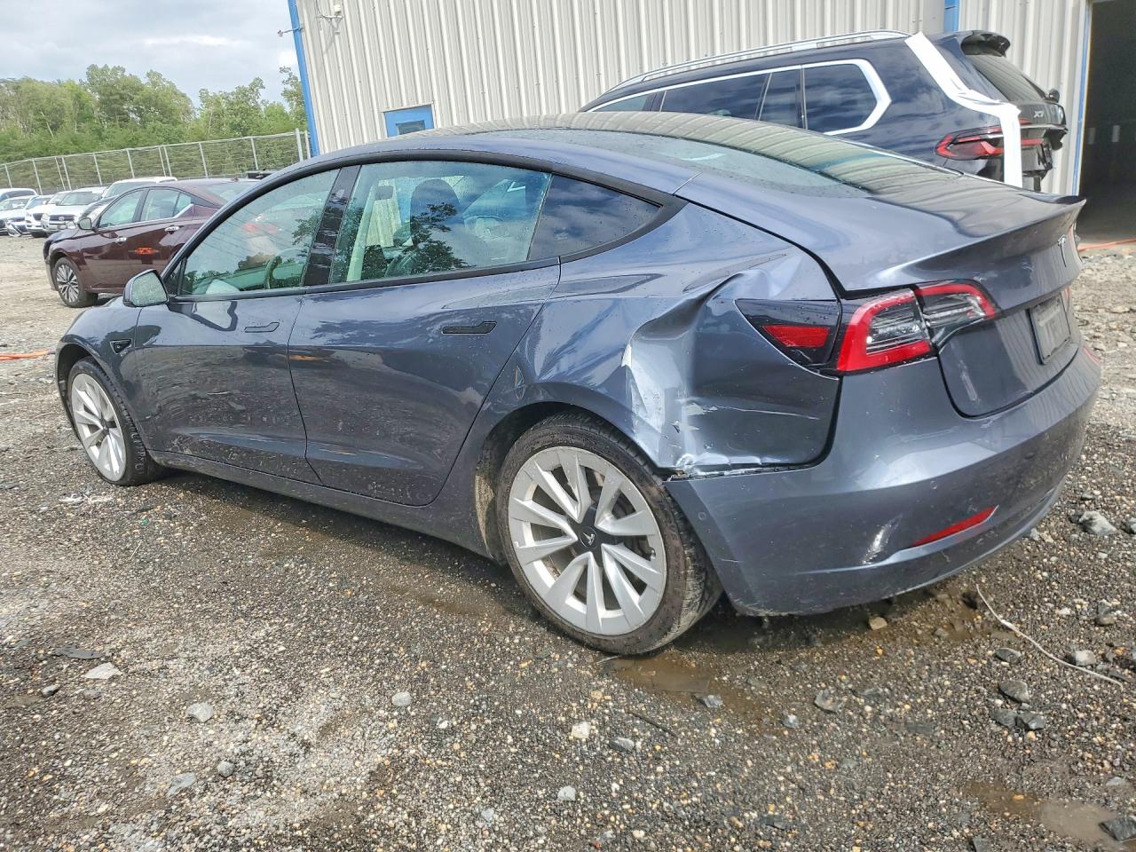 5YJ3E1EBXNF290934 · 2022 TESLA MODEL 3 · 2/12